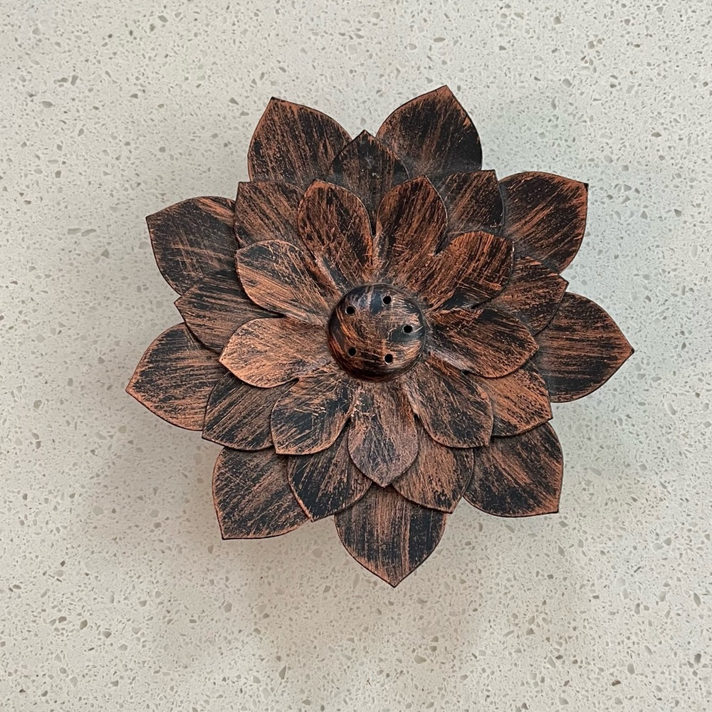 NEW Lotus incense holder